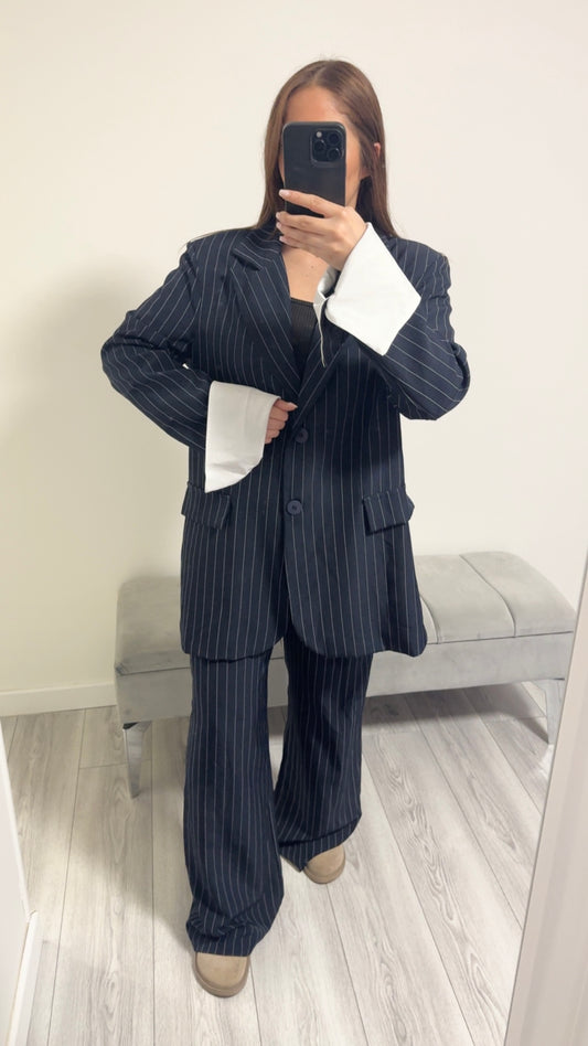 Ensemble à rayure bleu marine